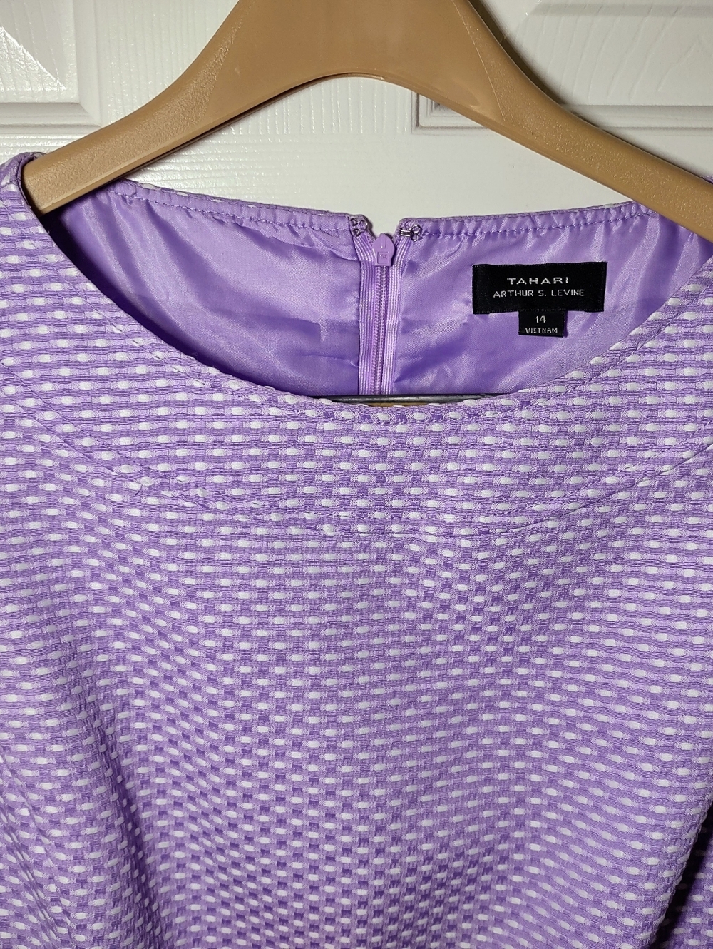 Tahari Lavender Textured Vintage Inspired Sleeveless Sheath Dress - Picture 3 of 9